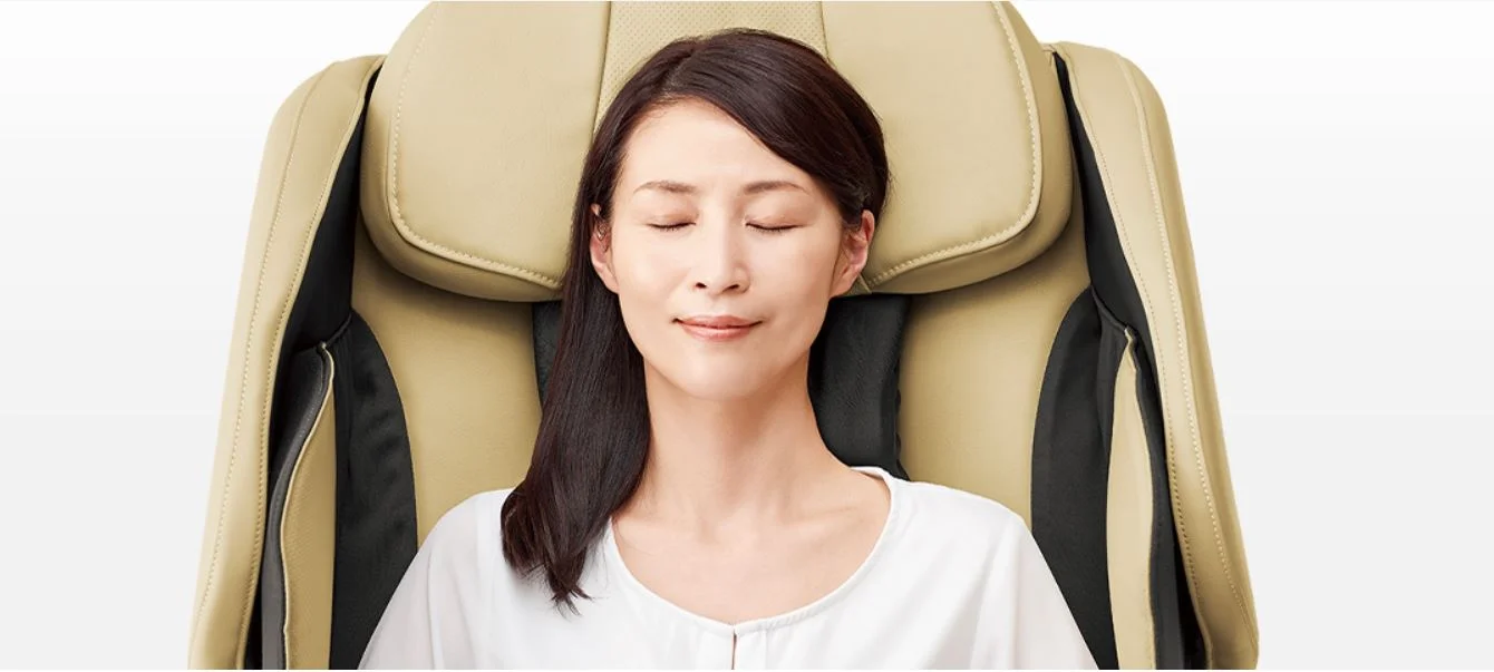 Ghế massage Panasonic Real Pro EP-MA103
