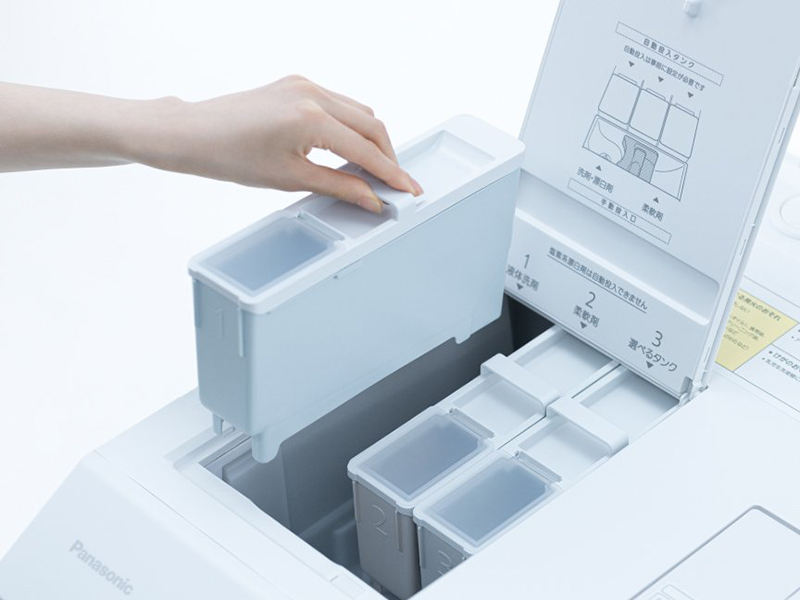 Máy giặt Panasonic NA-LX125CL-W