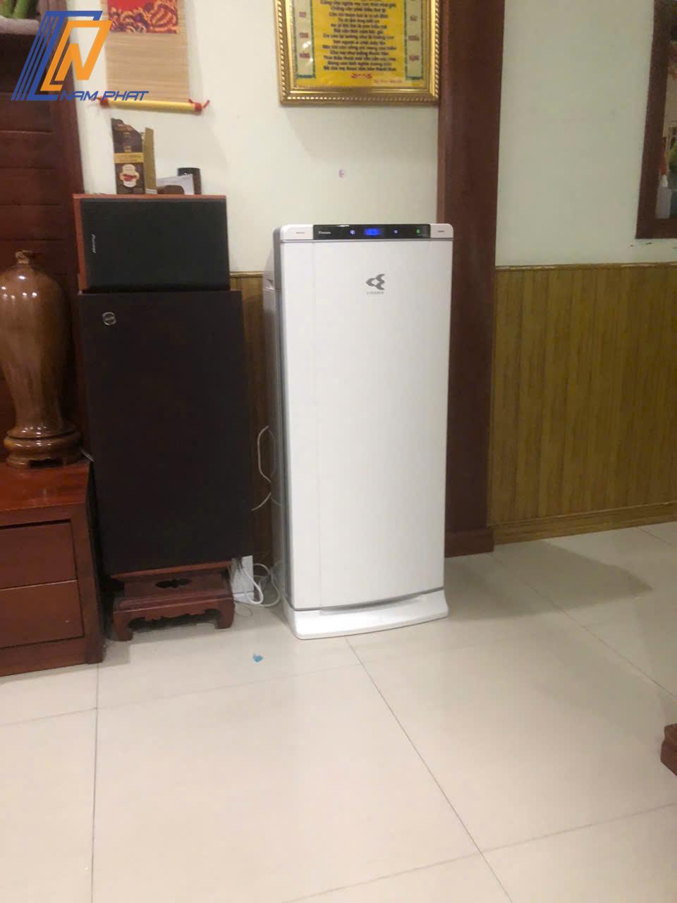 Máy lọc không khí Daikin ACEF12X-W