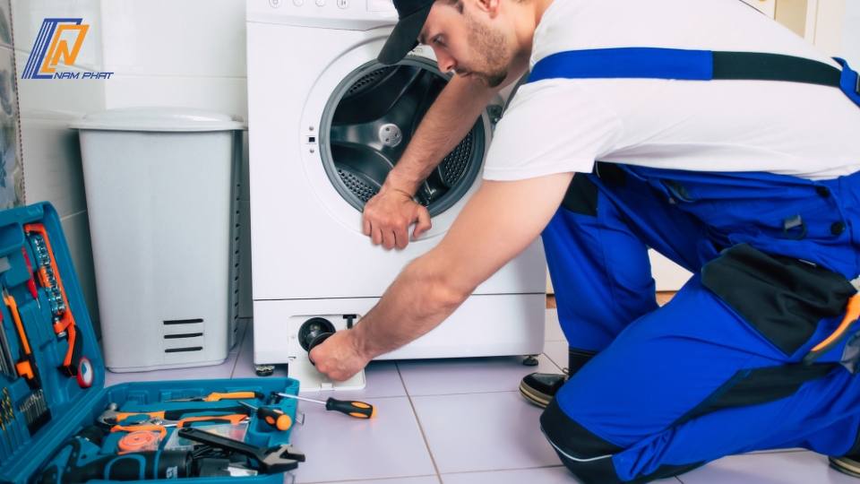 cách xử lý nước yếu khi dùng máy giặt