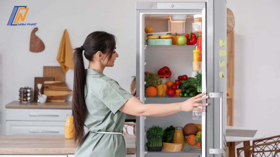 7 mẹo giúp tủ lạnh luôn sạch sẽ và thơm tho