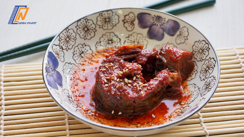 Cá kho để tủ lạnh được bao lâu