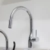 Đầu xịt vòi rửa bát KVK KM6061EC hỗ trợ chuyển chế độ nước tiện lợi