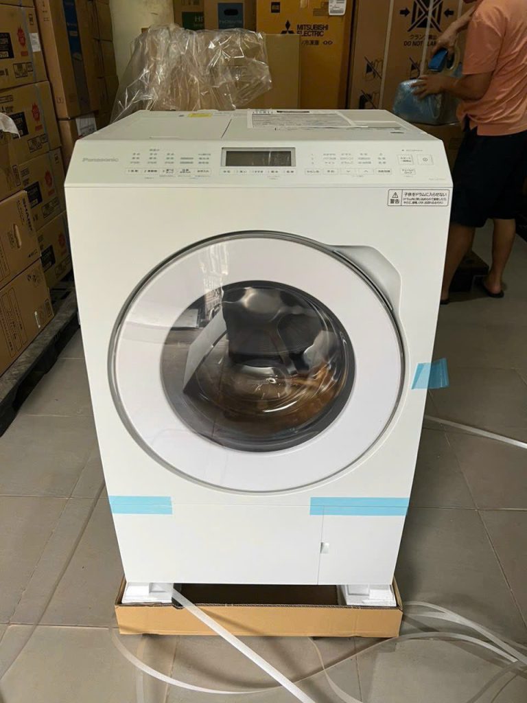 Máy giặt sấy Panasonic NA-LX125EL-W hình ảnh thực tế chính diện