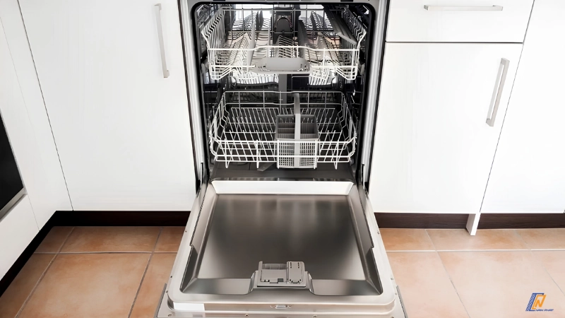 So sánh máy rửa bát Nhật để bàn và âm tủ theo không gian bếp.